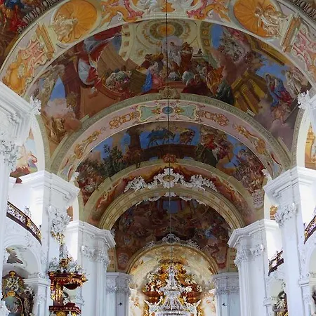 Marina Arka Noego Krzeszow (Kamienna Gora)