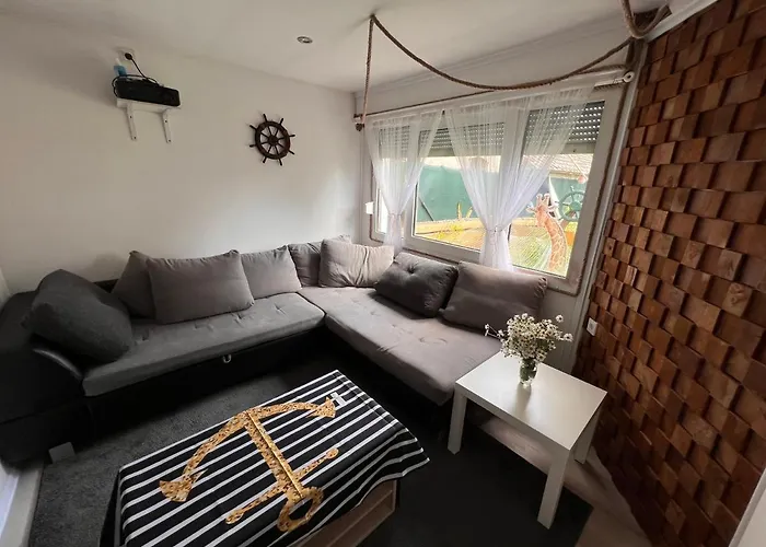 Marina Arka Noego * Krzeszow (Kamienna Gora)